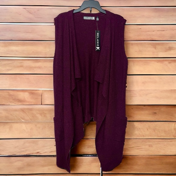 Melanie K sleeveless cardigan - Picture 1 of 3